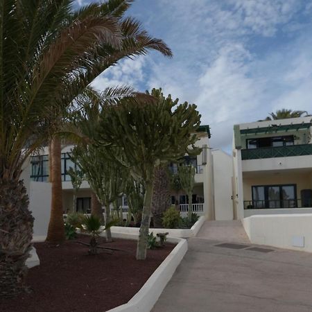 Suri Costa Teguise Apartment Exterior photo